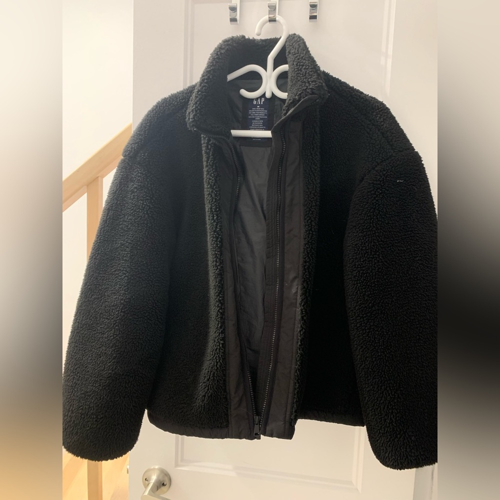 GAP fuzzy jacket